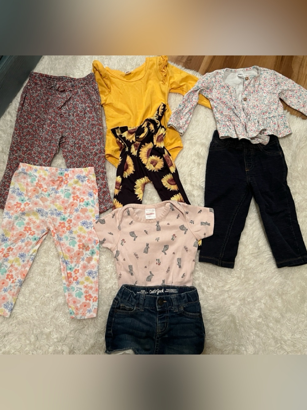 Baby Girls Mixed Outfit Set (BUNDLE!) - 12-18 months florals!